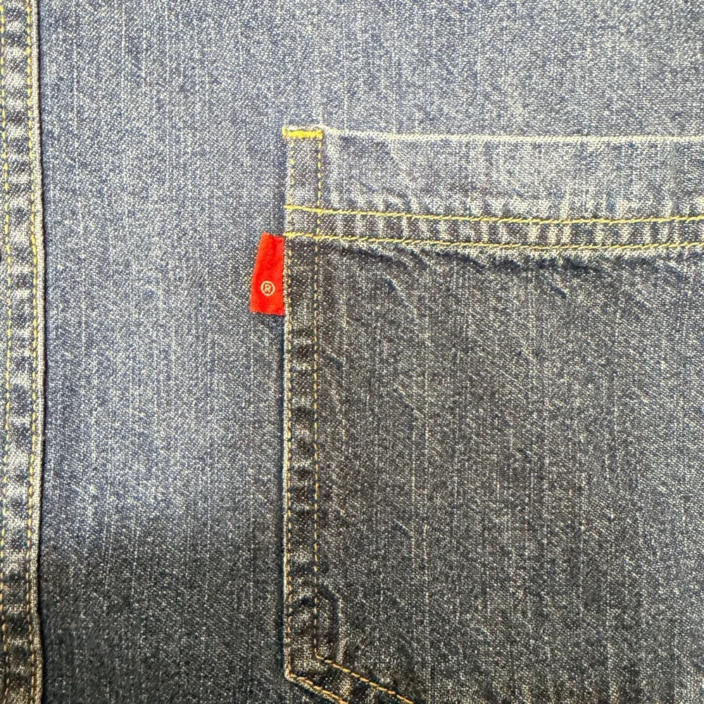 Levi’s Men’s Button Down Thick Jean Shirt-Size XXL